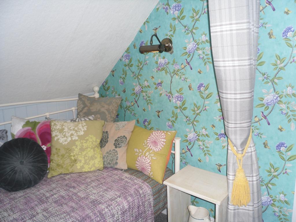 Claremont House Holiday Apartments لاندودنو الغرفة الصورة